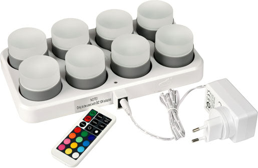 Duni lyssæt med otte genopladelige LED-lamper, ladebase, adapter og fjernbetjening